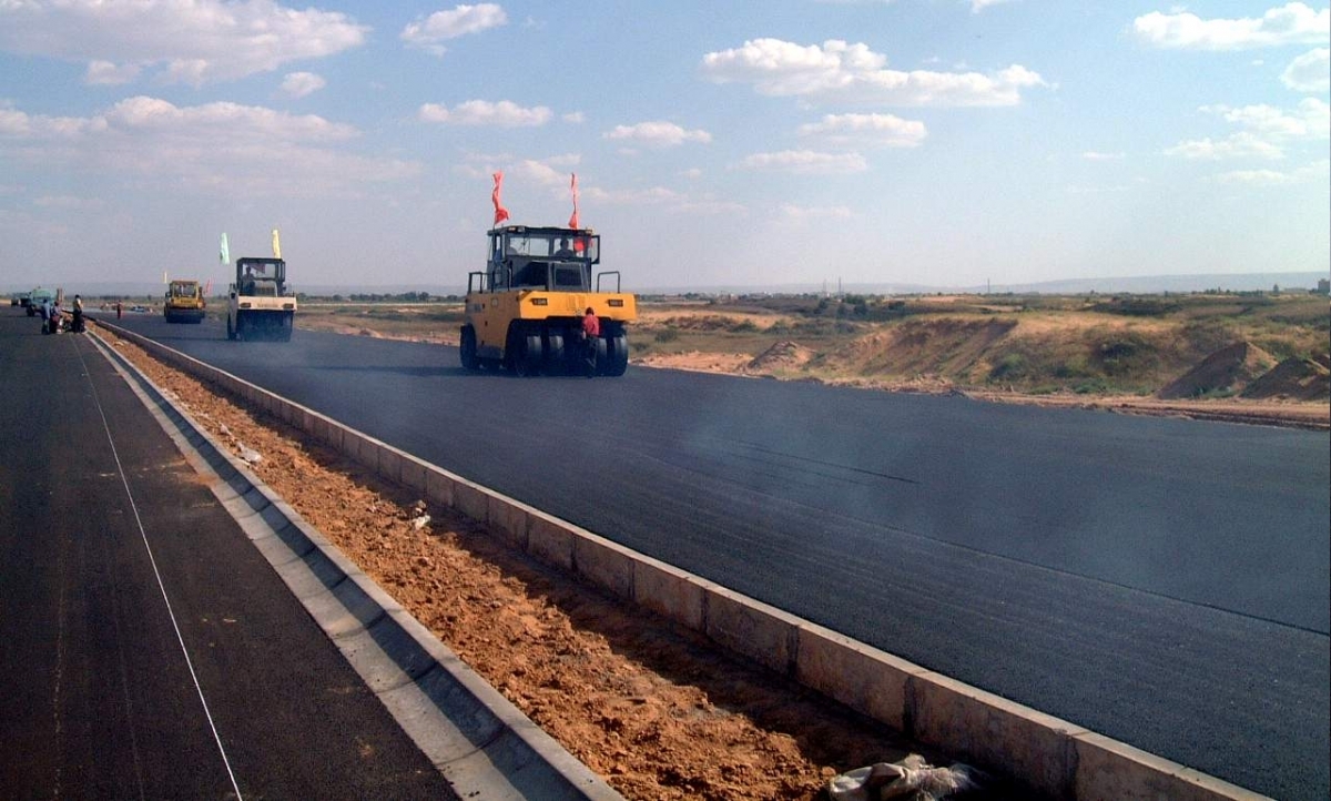 公路工程建筑 连接现代社会的脉络