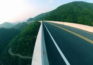 龙慧公司信息化业务迈入新纪元 首次挺进公路工程建筑领域